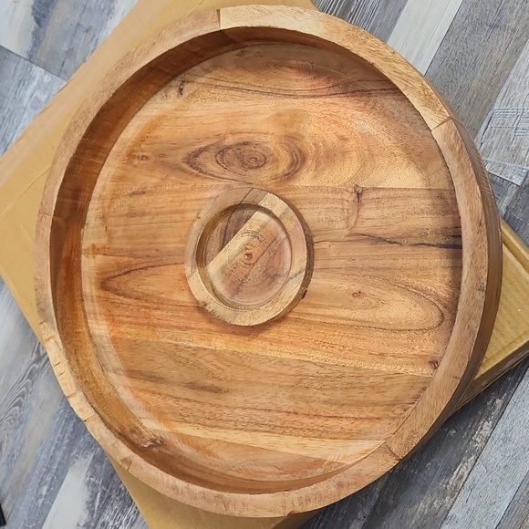 Acacia Wood Chip and Dip Server - Picture 7 of 7